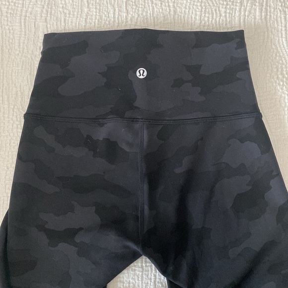 Lululemon camo wunder train leggings - Picture 2 of 2
